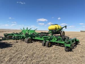 2012 John Deere 1890 Image