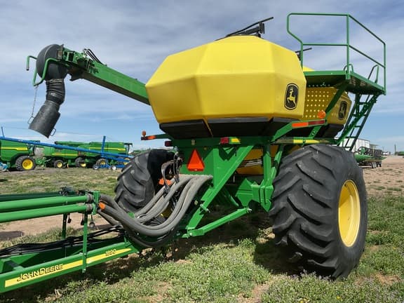 Image of John Deere 1890 equipment image 4