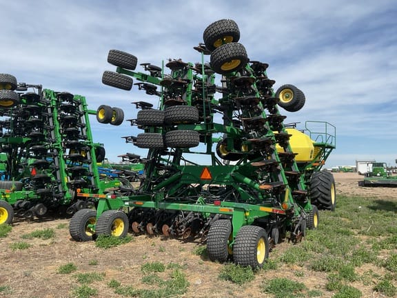 2012 John Deere 1890 Equipment Image0