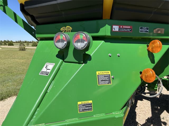 Image of John Deere 1890 equipment image 3