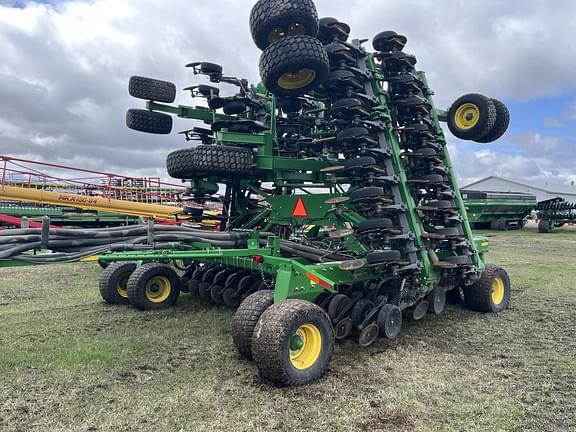 Image of John Deere 1890 equipment image 2