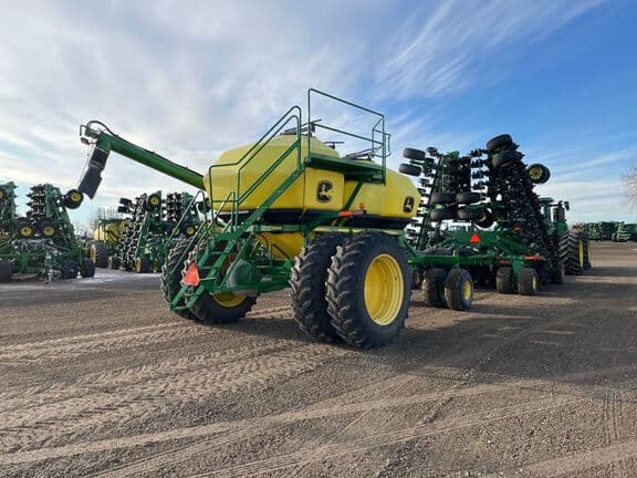 Image of John Deere 1890 equipment image 4