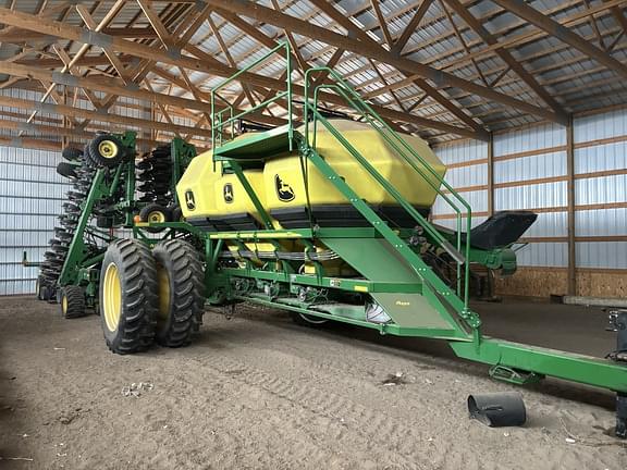 Image of John Deere 1890 Primary image