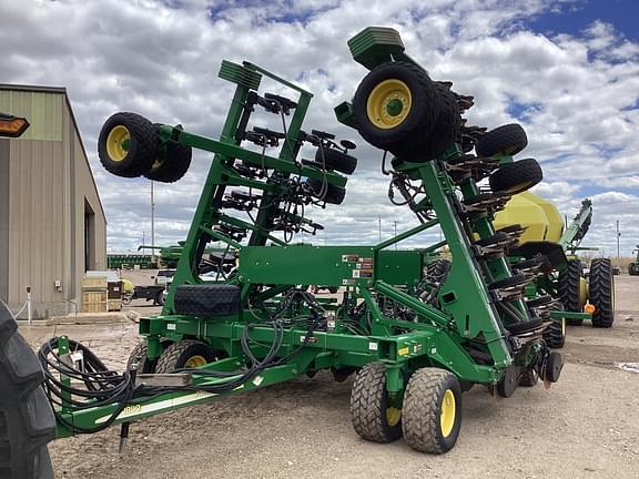 Image of John Deere 1890 equipment image 2