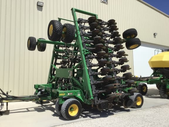 Image of John Deere 1890 equipment image 4