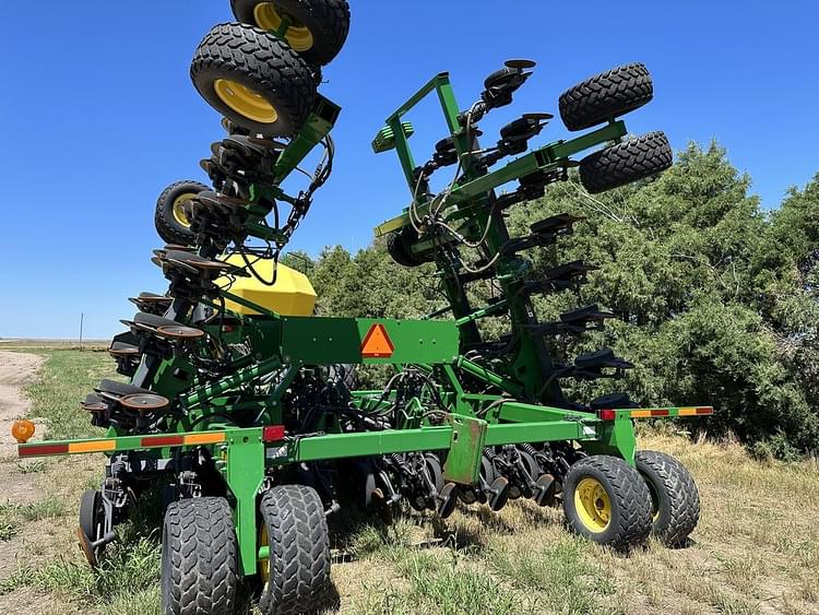 2012 John Deere 1890 Equipment Image0