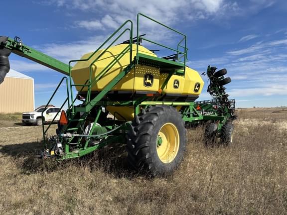 Image of John Deere 1895 equipment image 2