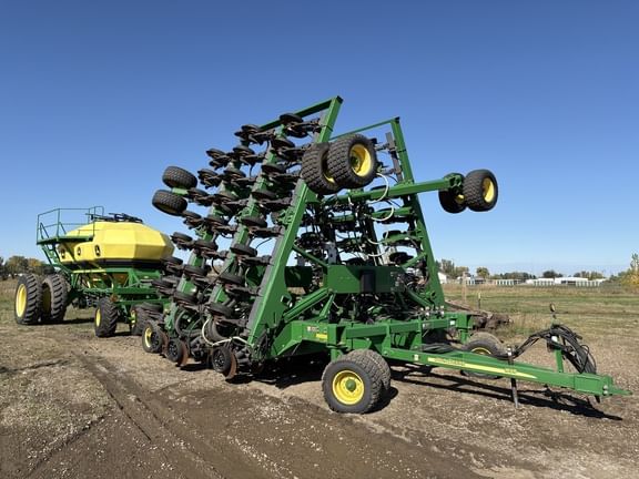 2012 John Deere 1895 Equipment Image0