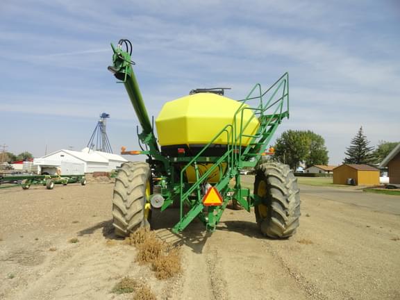 Image of John Deere 1895 equipment image 4
