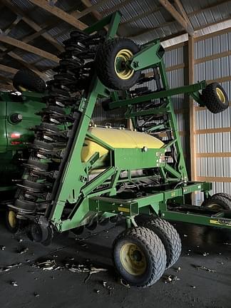 Image of John Deere 1990 equipment image 2