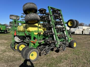 Main image John Deere 1990