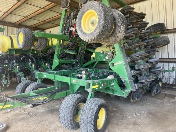 2012 John Deere 1990 Equipment Image0