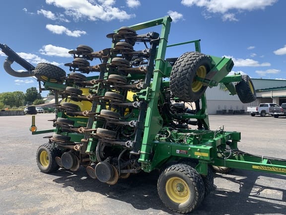 2012 John Deere 1990 Equipment Image0