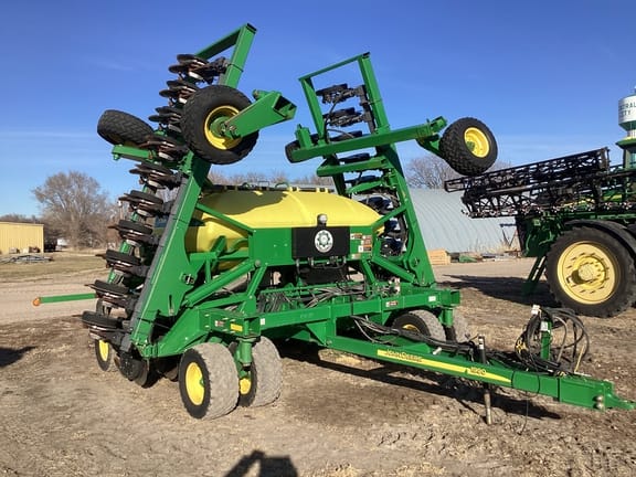 2012 John Deere 1990 Equipment Image0