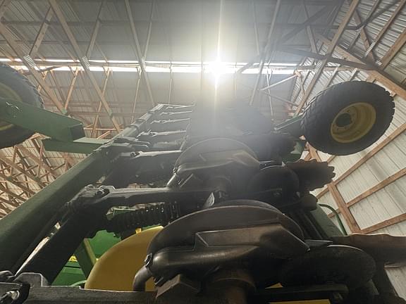 Image of John Deere 1990 equipment image 4
