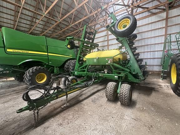 Image of John Deere 1990 equipment image 1
