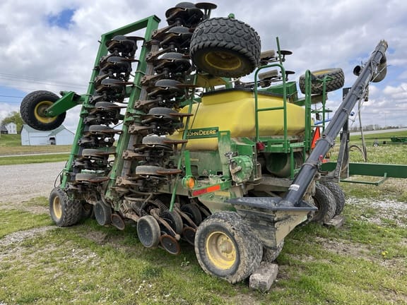 Main image John Deere 1990