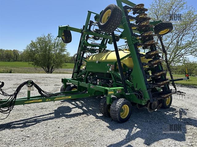 Image of John Deere 1990 equipment image 1