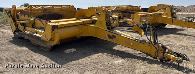 Image of John Deere 2112C equipment image 2