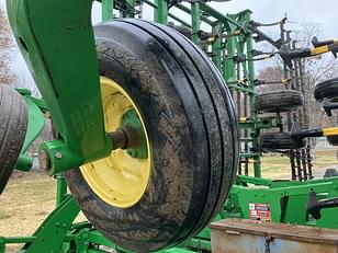 Main image John Deere 2210 18