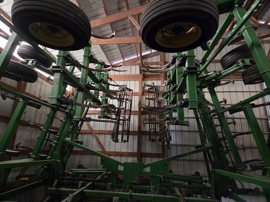 Image of John Deere 2210 Image 1