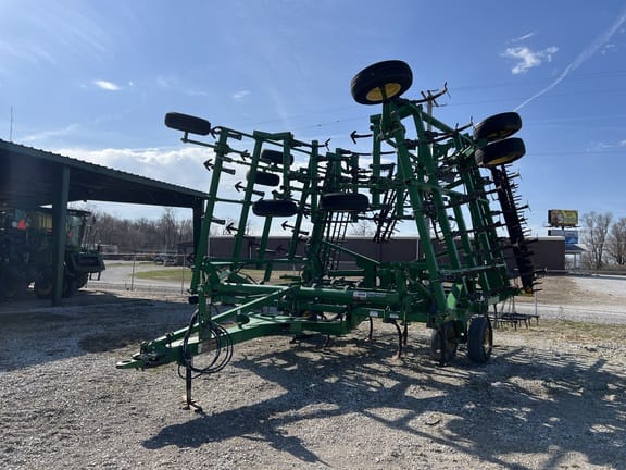 2012 John Deere 2210 Equipment Image0