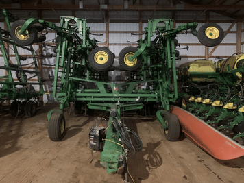 Main image John Deere 2210