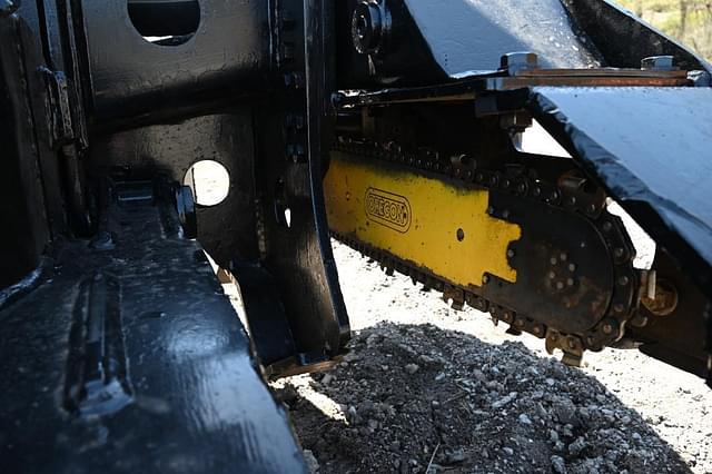 Thumbnail image John Deere 225DLC 18