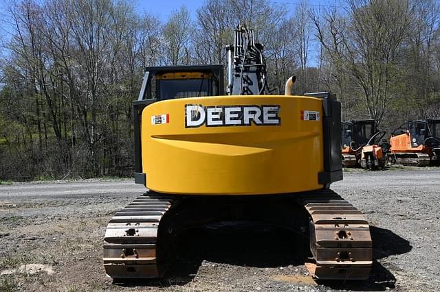 Thumbnail image John Deere 225DLC 4