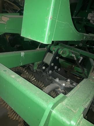 Image of John Deere 2310 equipment image 1