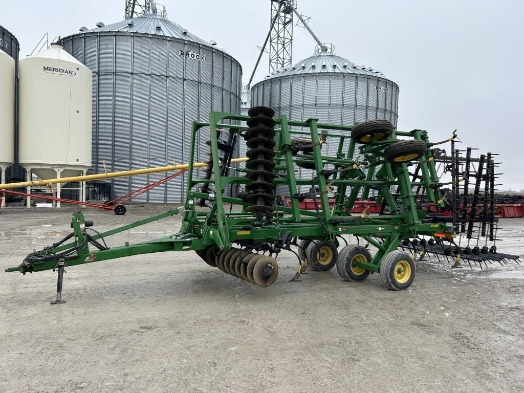 2012 John Deere 2310 Equipment Image0