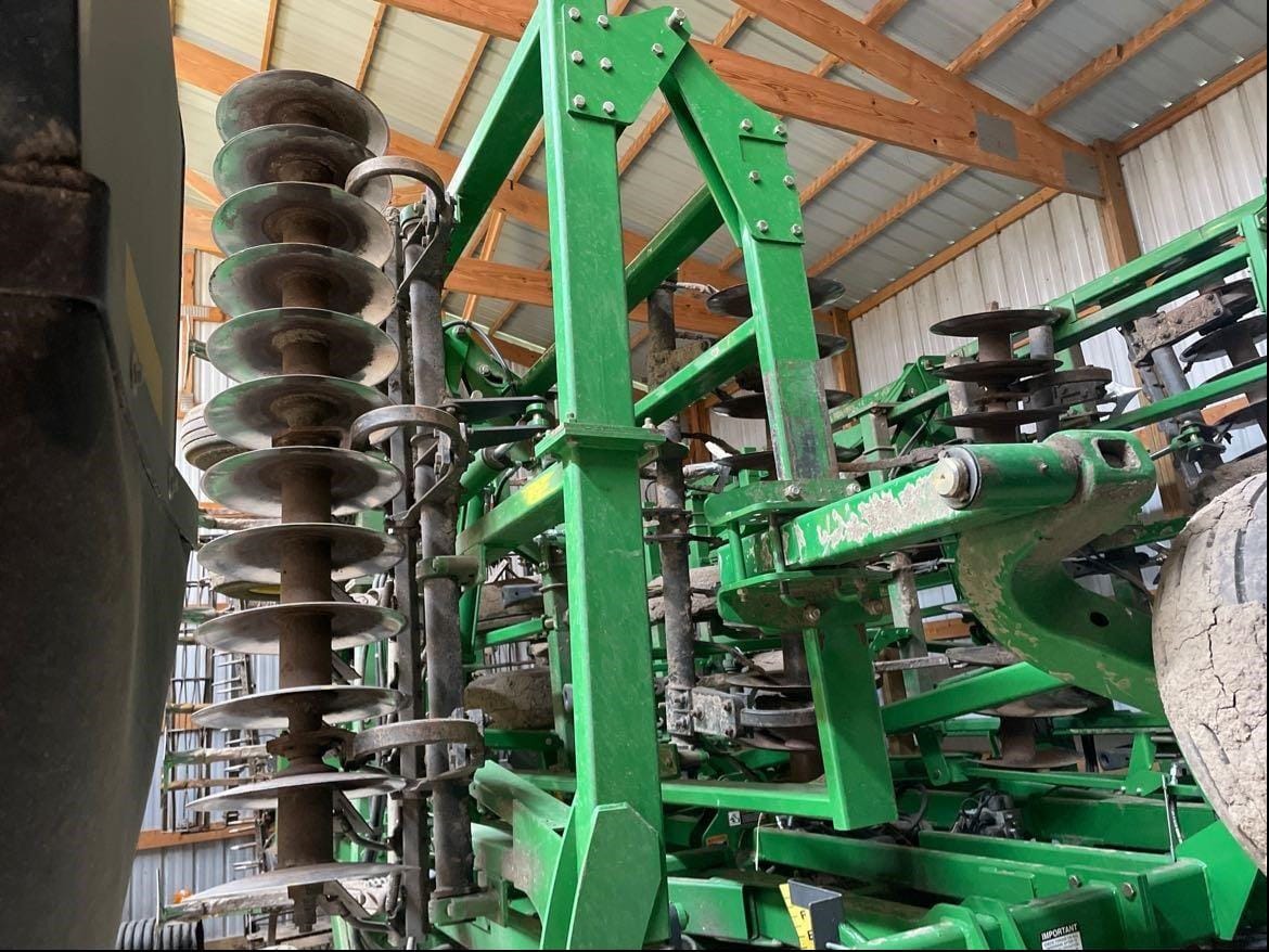 2012 John Deere 2310 Equipment Image0