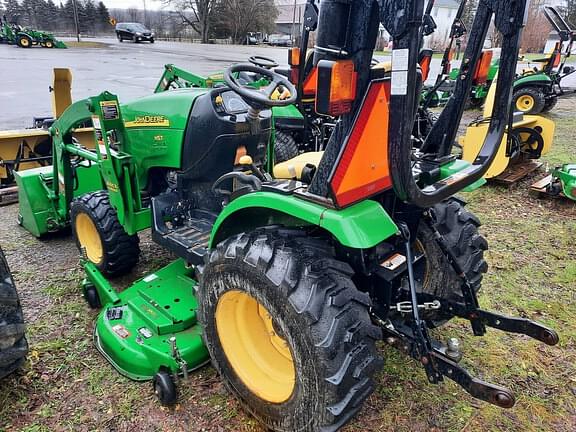 Image of John Deere 2320 equipment image 3