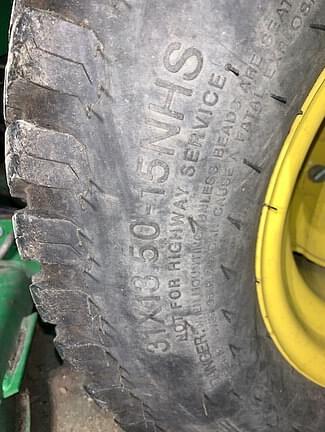 Image of John Deere 2320 equipment image 3
