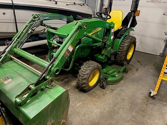 Image of John Deere 2320 equipment image 1