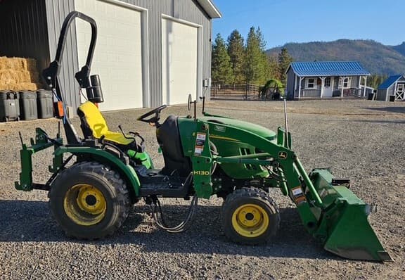 Image of John Deere 2320 equipment image 1