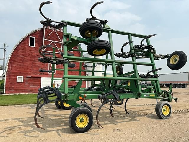 Image of John Deere 2410 equipment image 2