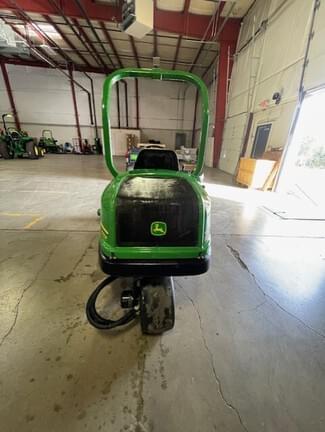 Image of John Deere 2500B equipment image 2