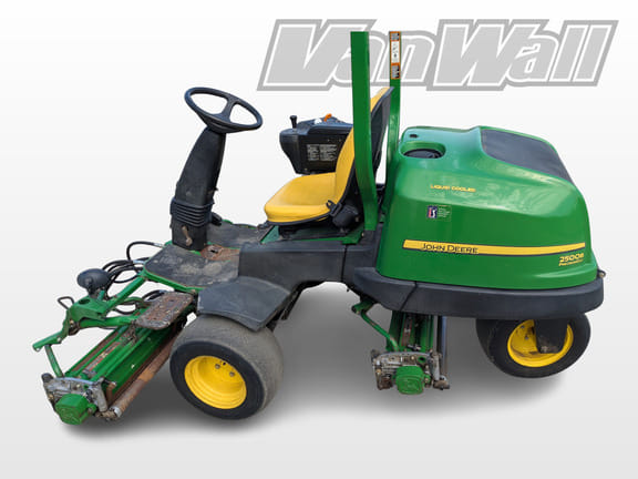 2012 John Deere 2500B Equipment Image0
