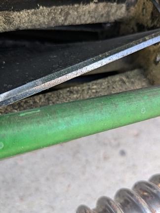 Image of John Deere 2500B equipment image 4