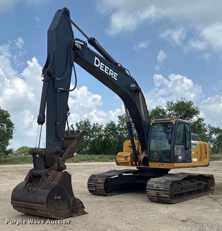 Image of John Deere 250G LC Primary image
