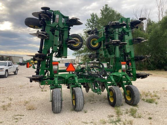 Image of John Deere 2510H equipment image 3