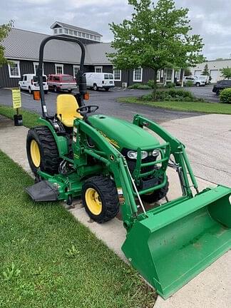 Image of John Deere 2520 equipment image 3