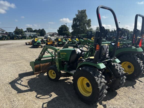 Image of John Deere 2520 equipment image 3
