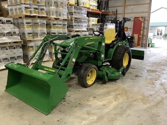 Main image John Deere 2520