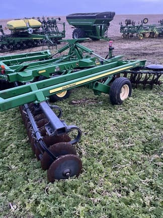 Image of John Deere 2623 equipment image 1