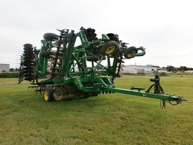 Image of John Deere 2623 equipment image 1