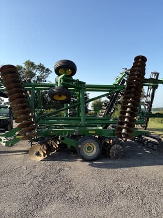 Image of John Deere 2623VT equipment image 1
