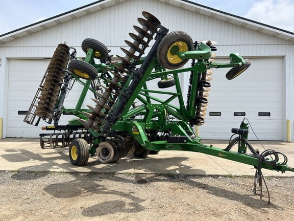 2012 John Deere 2623VT Equipment Image0