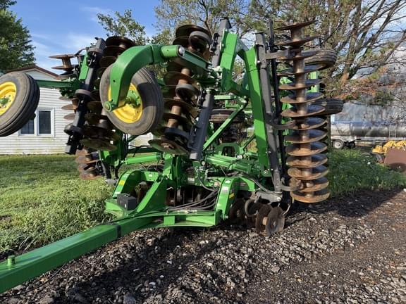 Image of John Deere 2623VT Primary image